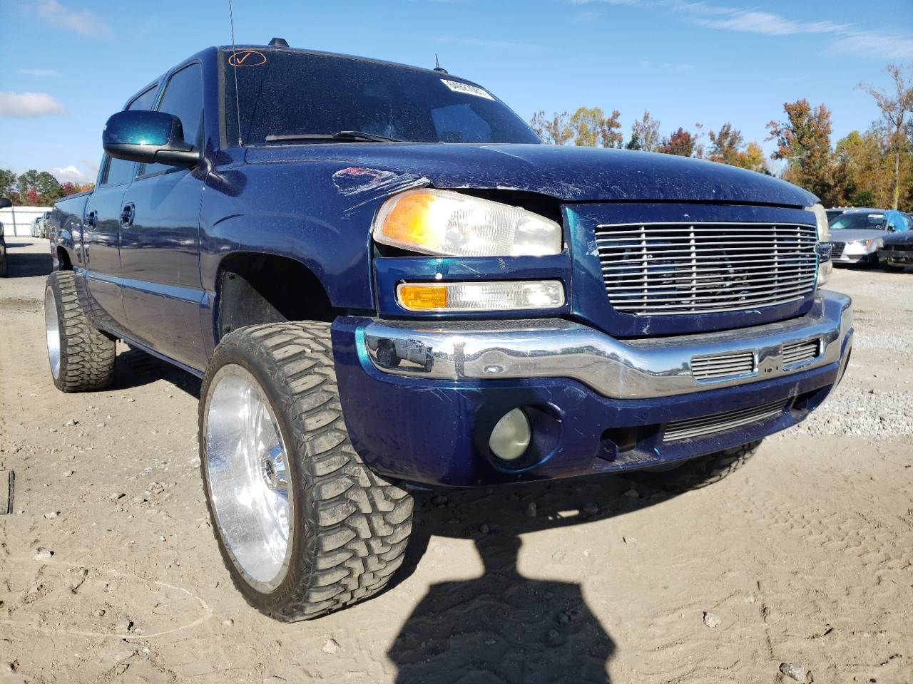 GMC NEW SIERRA 2005 with VIN 2GTEK13T151193024 - Photo from auction