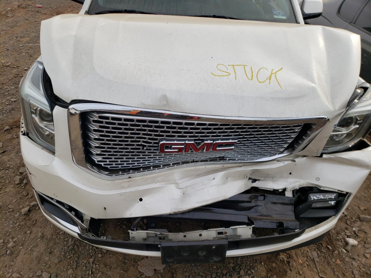 Photo 7 from auction – 2015 GMC YUKON DENA with VIN 1GKS2CKJ3FR288602