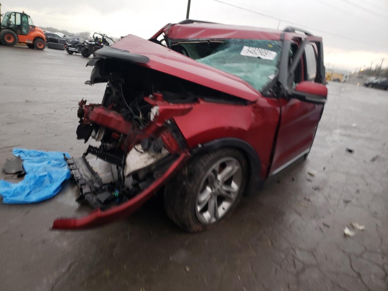 Photo 2 from auction – 2013 FORD EXPLORER L with VIN 1FM5K7F83DGC77983