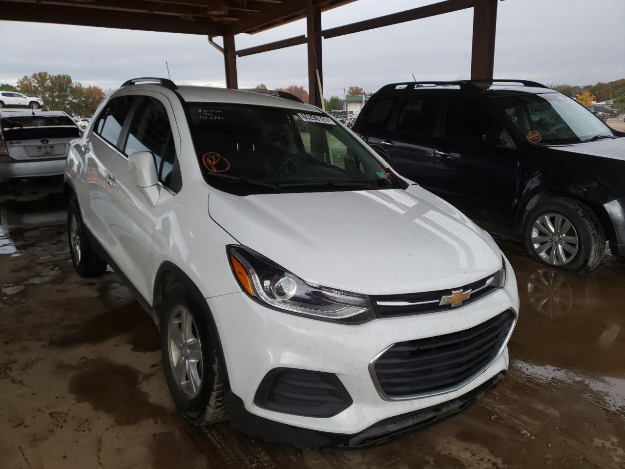 CHEVROLET TRAX 1LT 2019 with VIN KL7CJLSBXKB821671 - Photo from auction