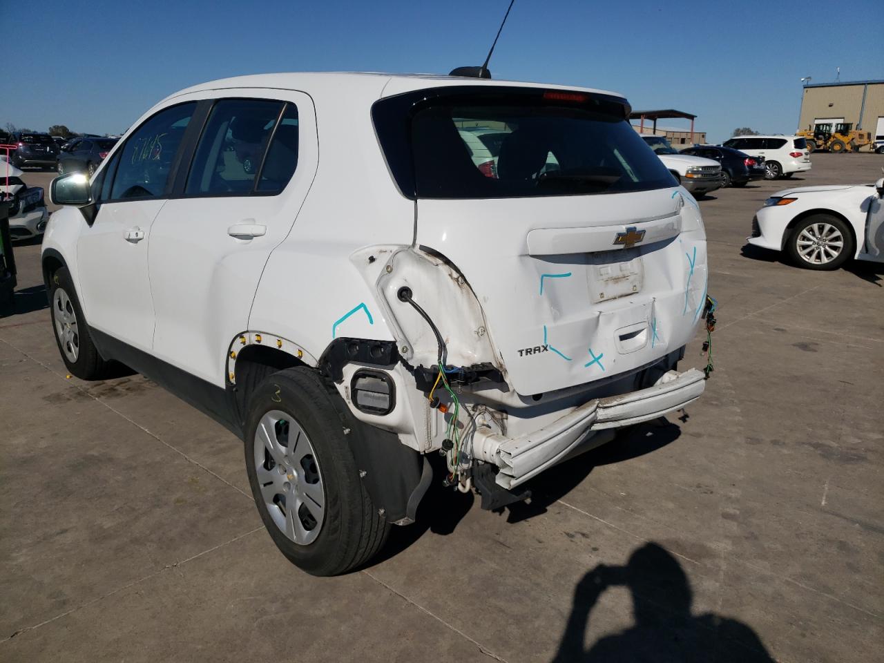 Photo 3 from auction – 2018 CHEVROLET TRAX LS with VIN KL7CJKSB9JB630672