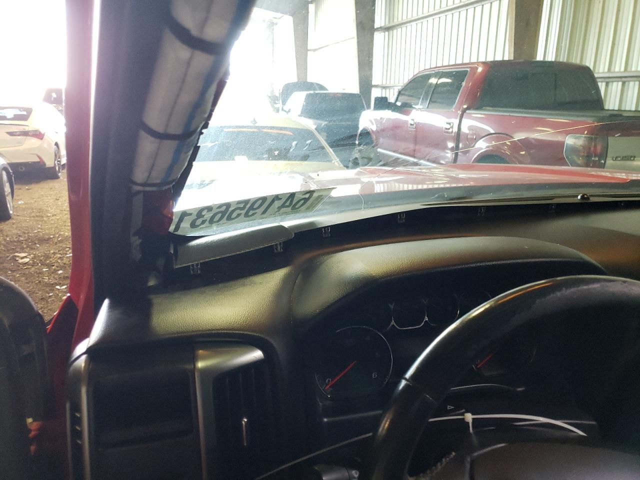 Photo 9 from auction – 2018 CHEVROLET SILVERADO with VIN 3GCPCREC8JG365472