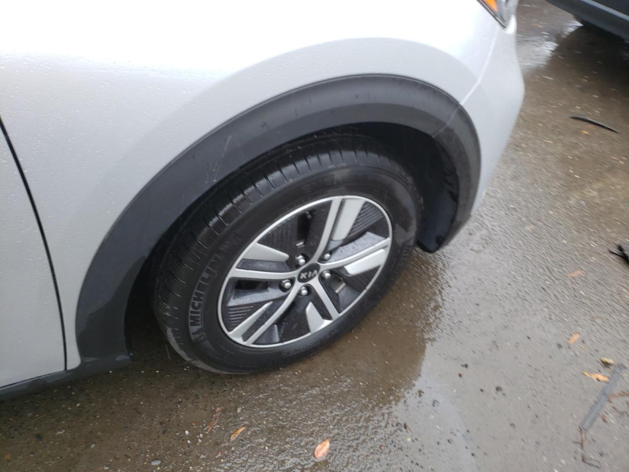صورة رقم 9 من المزاد - 2020 KIA NIRO EX مع VIN KNDCD3LD7L5387929