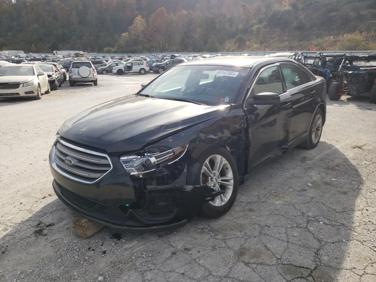 Photo 2 from auction – 2018 FORD TAURUS SEL with VIN 1FAHP2E80JG103362