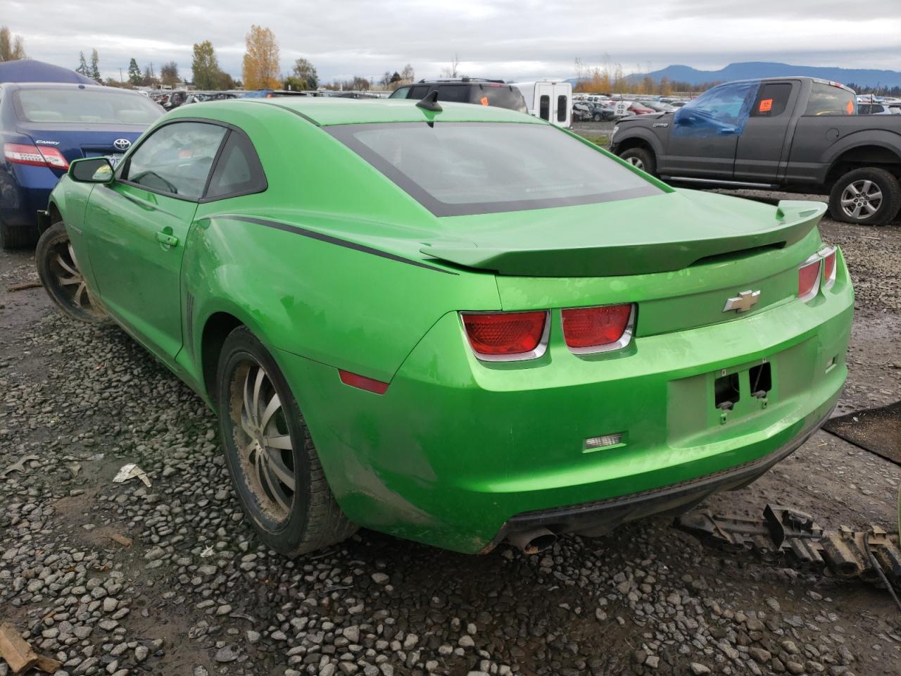 Photo 3 from auction – 2011 CHEVROLET CAMARO LS with VIN 2G1FE1ED4B9122827