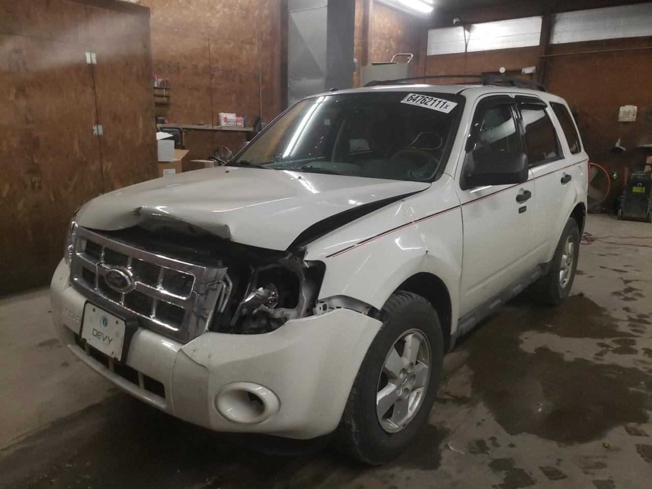 Photo 2 from auction – 2010 FORD ESCAPE XLT with VIN 1FMCU9DG5AKC81467