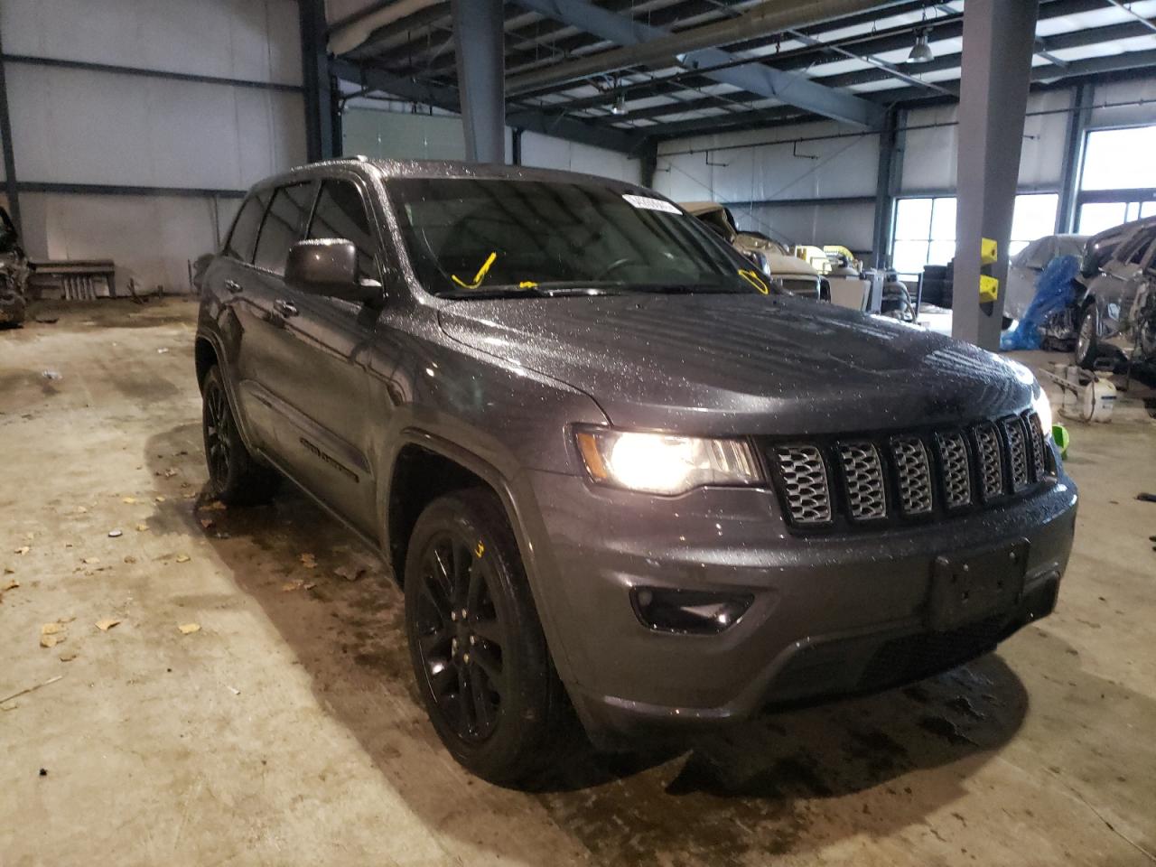 JEEP GRAND CHER 2017 with VIN 1C4RJFAG4HC932621 - Photo from auction