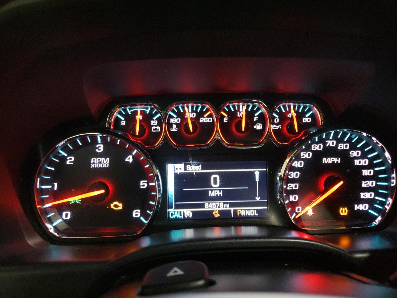 Photo 8 from auction – 2018 CHEVROLET SILVERADO with VIN 3GCPCREC8JG365472