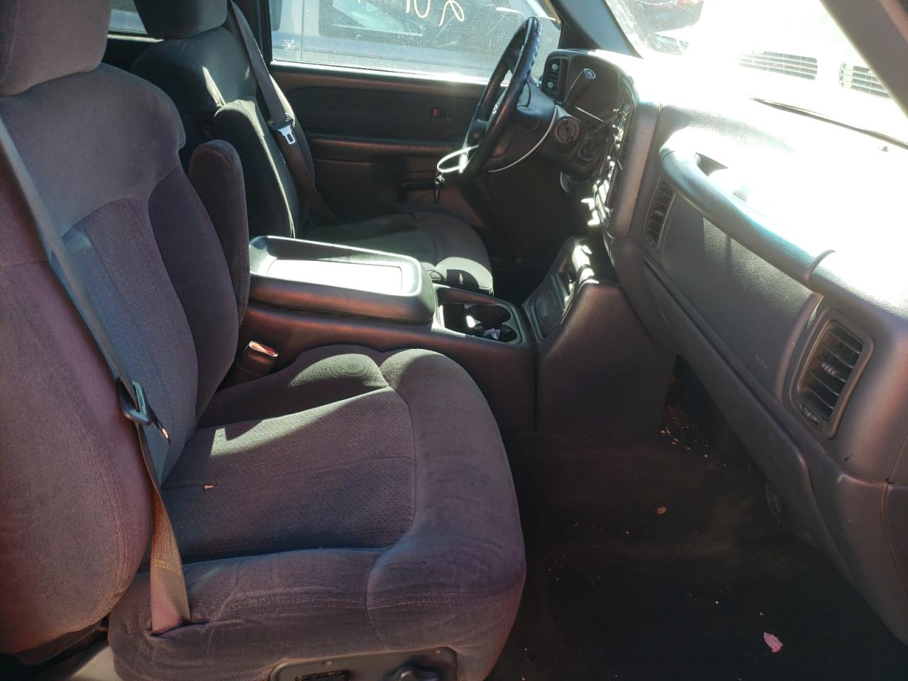 Photo 5 from auction – 2001 CHEVROLET SILVERADO with VIN 2GCEC19T711260403
