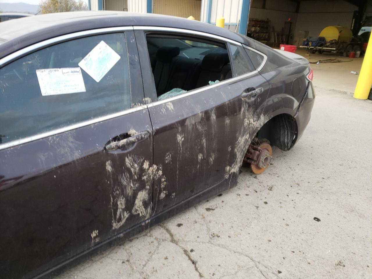 Photo 9 from auction – 2010 MAZDA 6 I with VIN 1YVHZ8CH8A5M34965
