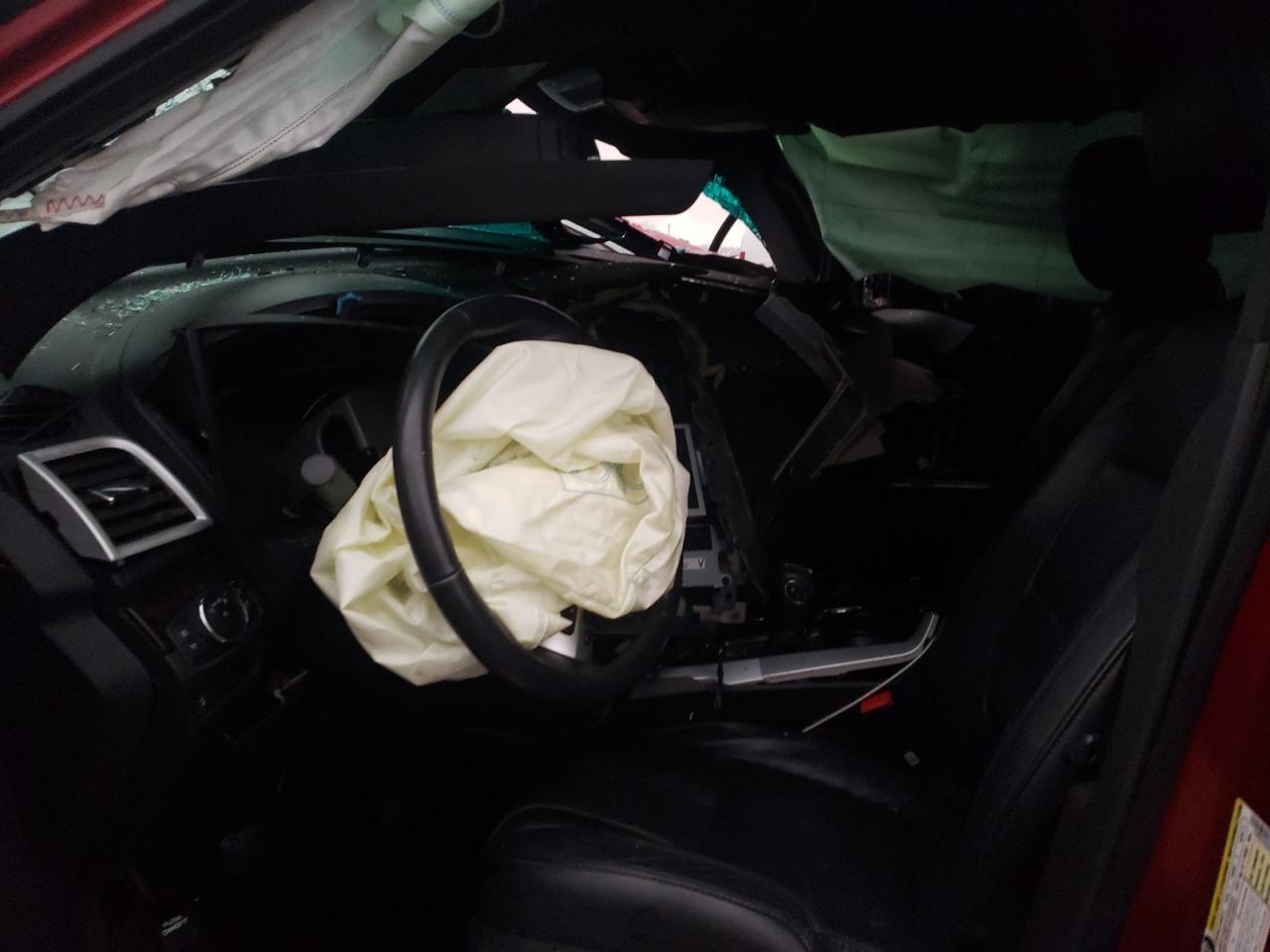 Photo 5 from auction – 2013 FORD EXPLORER L with VIN 1FM5K7F83DGC77983