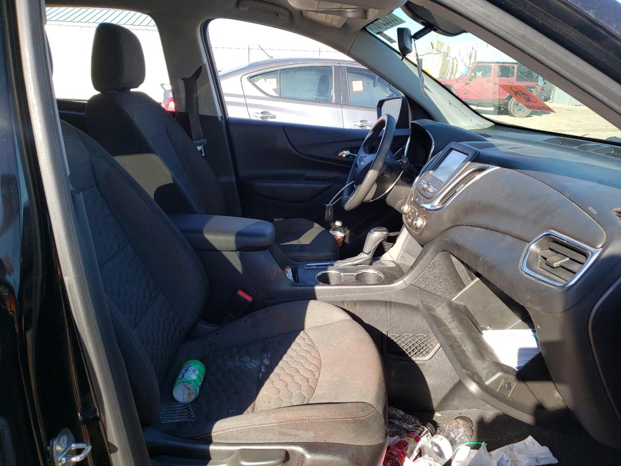 Photo 5 from auction – 2018 CHEVROLET EQUINOX LT with VIN 2GNAXJEV6J6252975