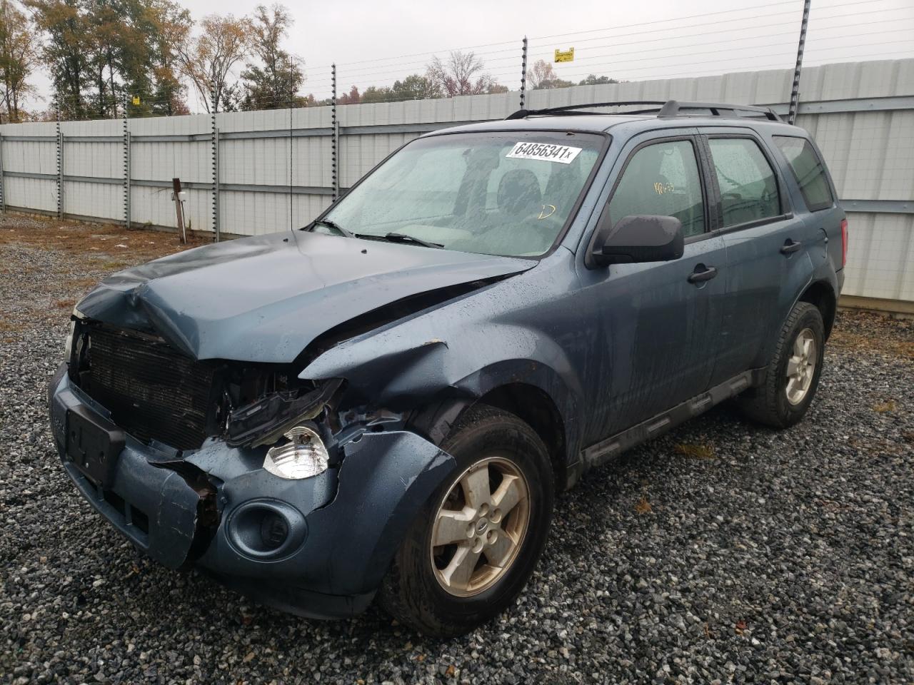 Photo 2 from auction – 2011 FORD ESCAPE XLS with VIN 1FMCU9C70BKB81862