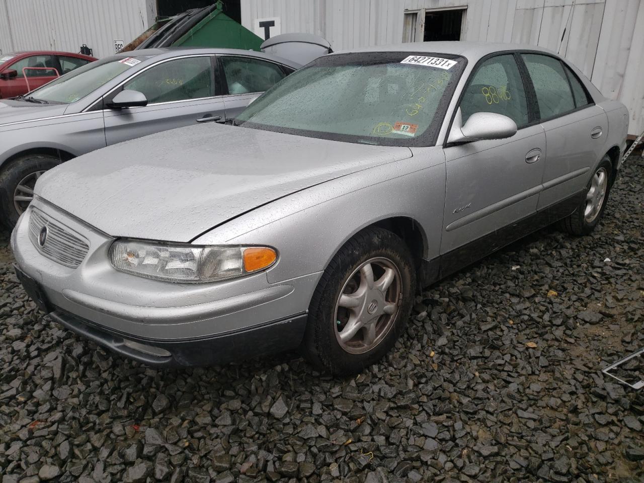 Photo 2 from auction – 2001 BUICK REGAL with VIN 2G4WF551811225985