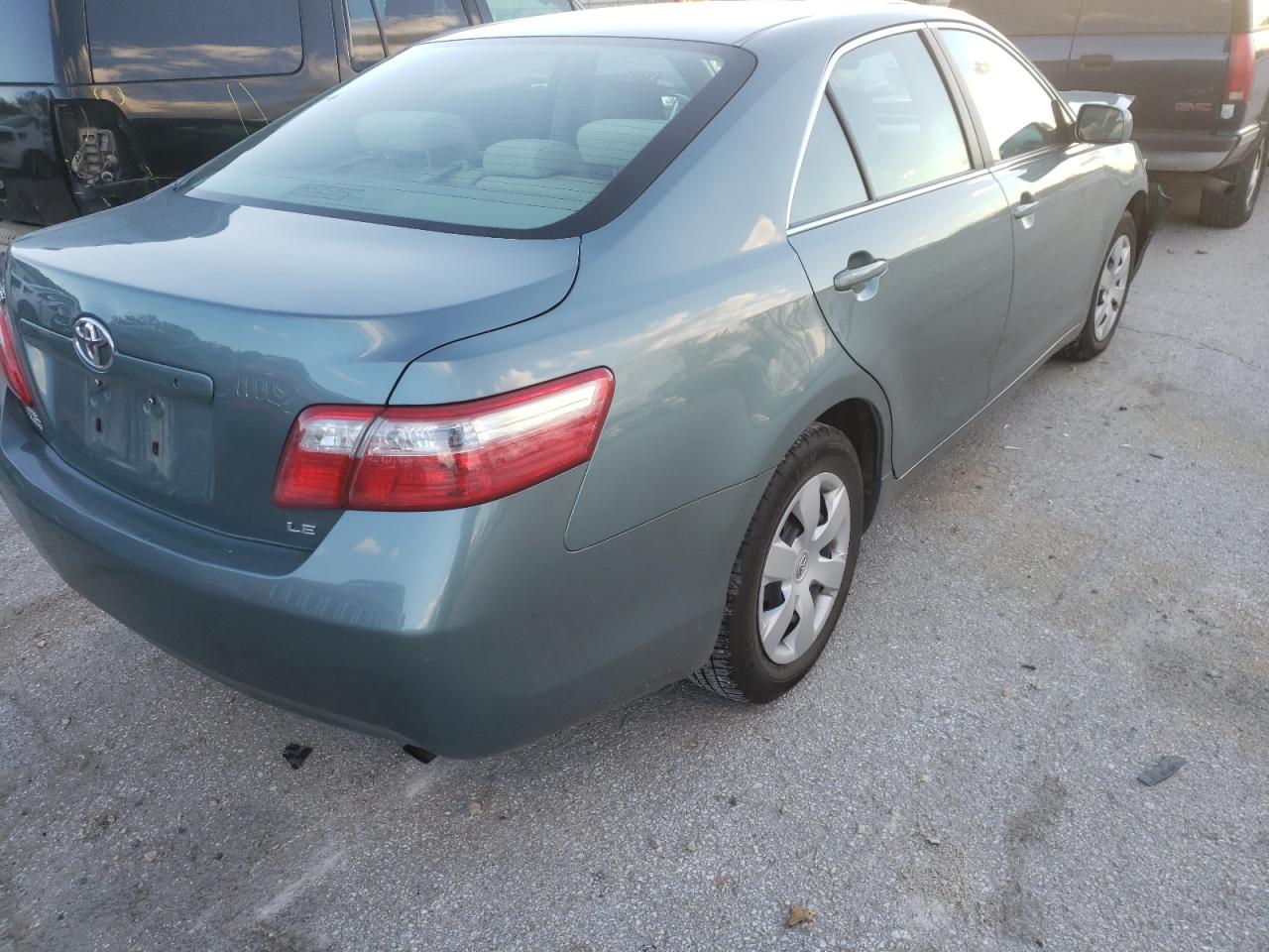 Photo 4 from auction – 2009 TOYOTA CAMRY BASE with VIN 4T4BE46K49R114794