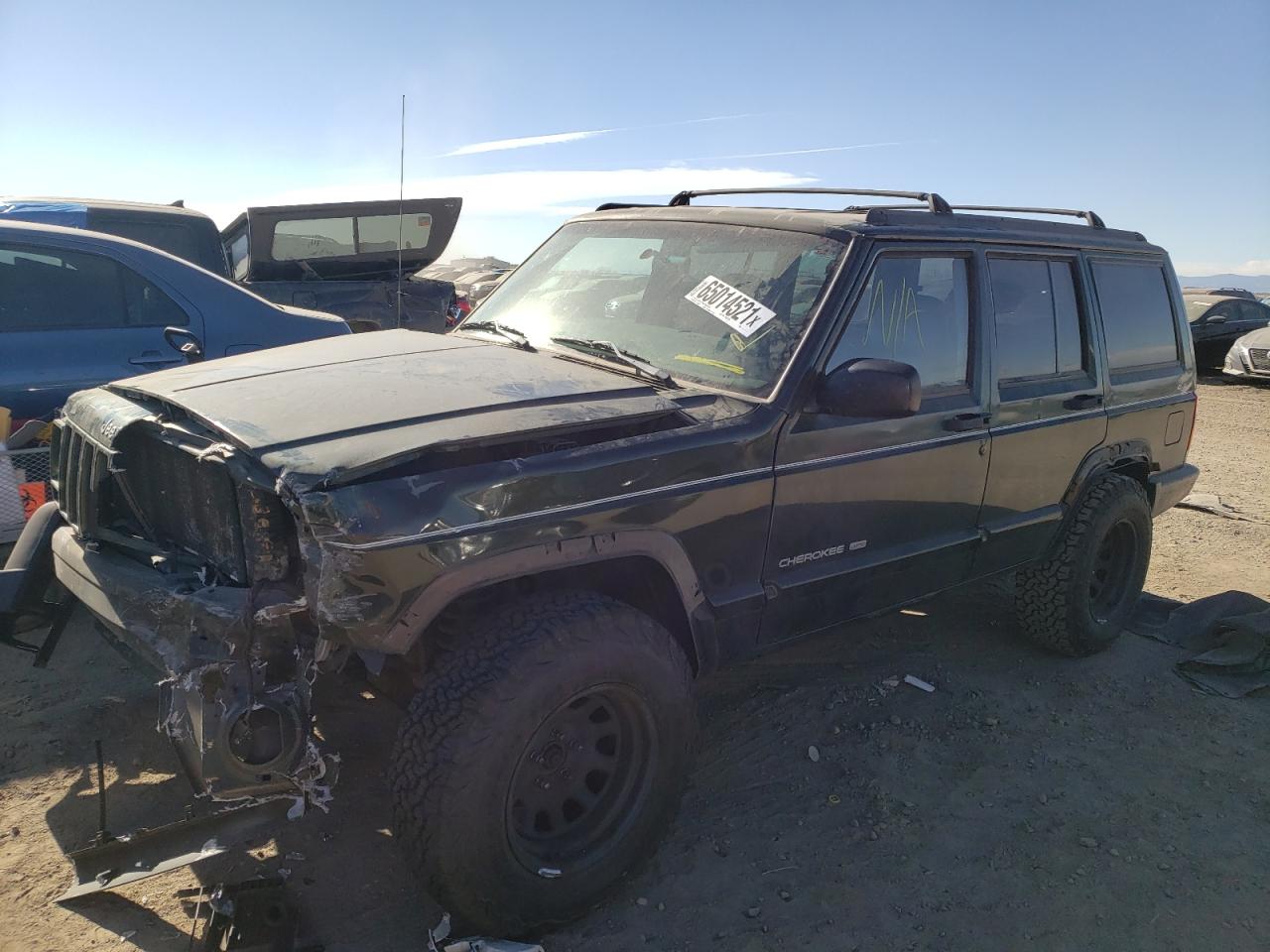 Photo 2 from auction – 1998 JEEP CHEROKEE with VIN 1J4FJ68SXWL109714