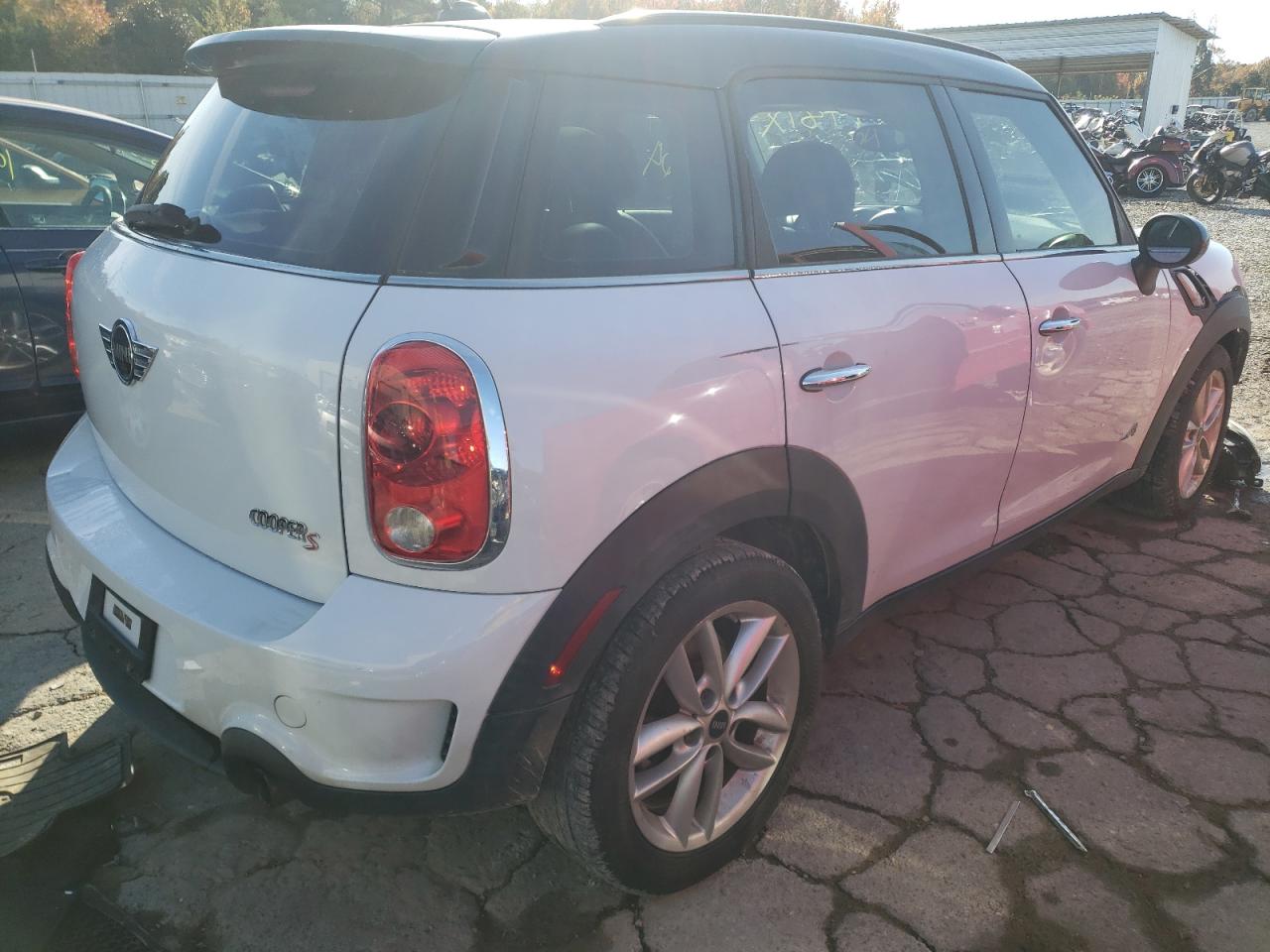 Photo 4 from auction – 2012 MINI COOPER S C with VIN WMWZC5C5XCWL59986
