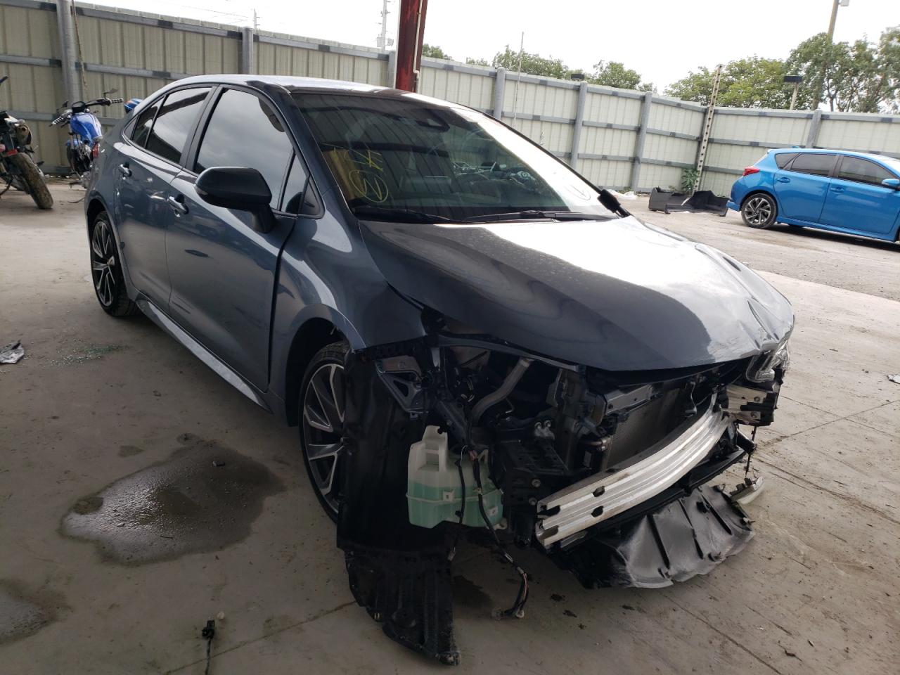 TOYOTA COROLLA SE 2021 with VIN 5YFS4MCEXMP068216 - Photo from auction