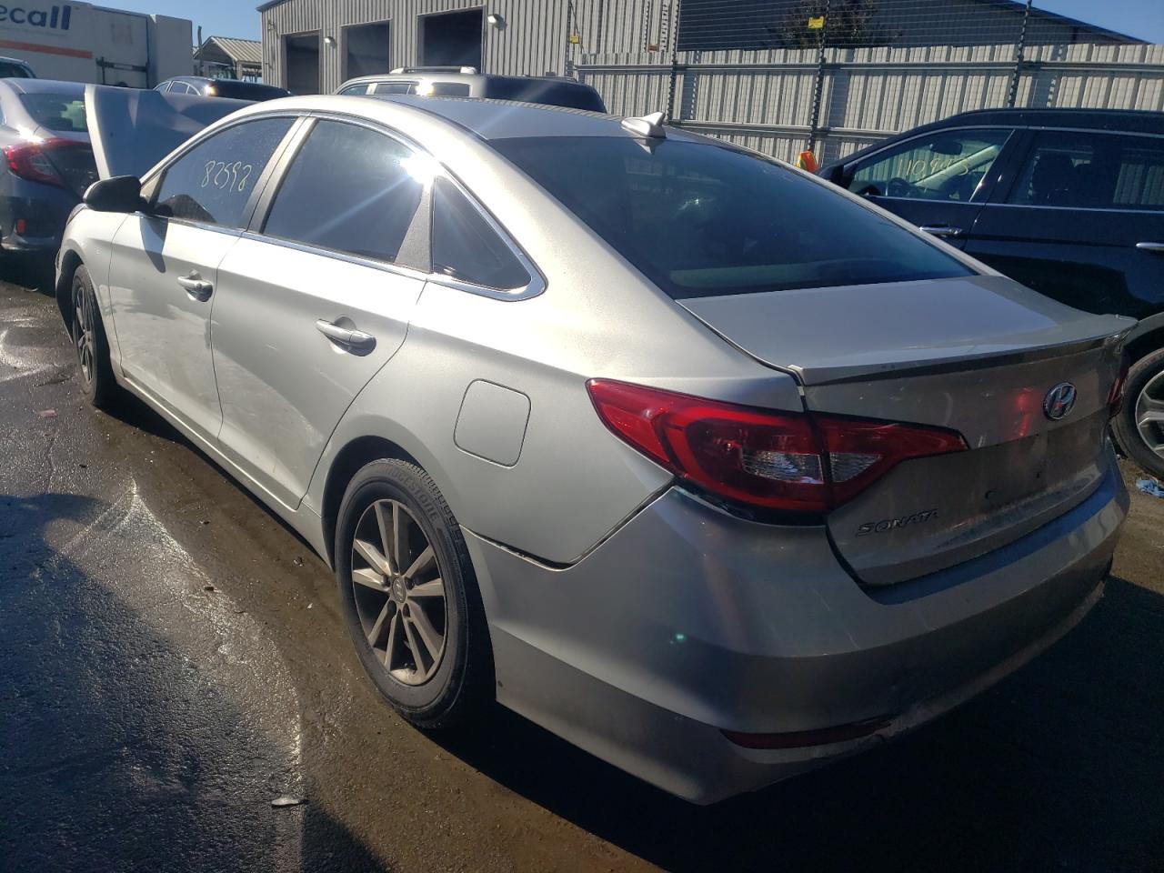 Photo 3 from auction – 2017 HYUNDAI SONATA SE with VIN 5NPE24AF9HH548474