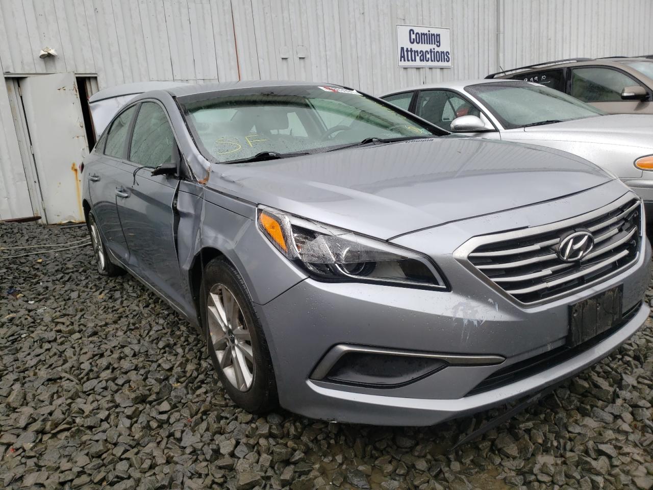 HYUNDAI SONATA SE 2016 with VIN 5NPE24AF2GH332447 - Photo from auction