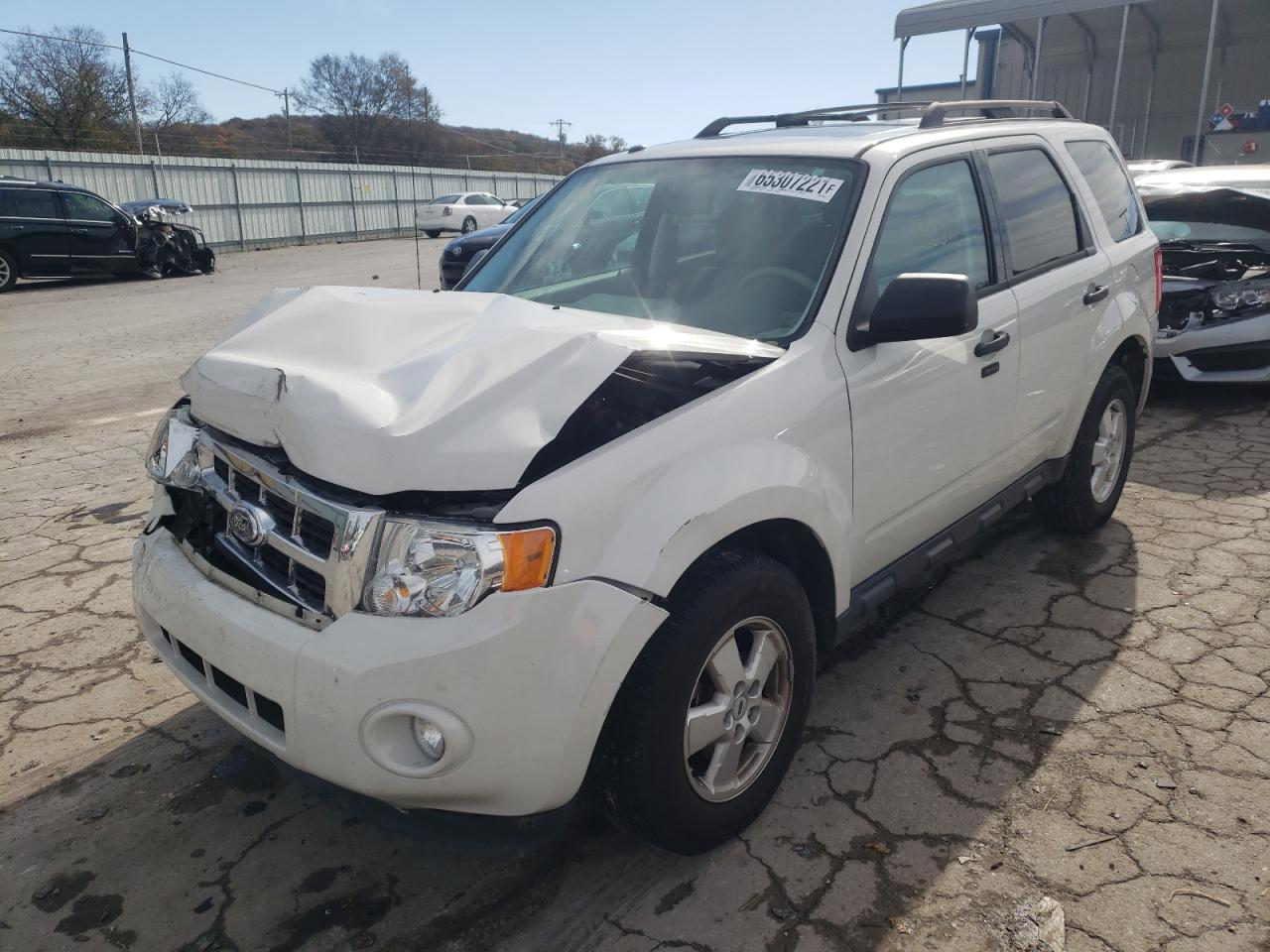 Photo 2 from auction – 2012 FORD ESCAPE XLT with VIN 1FMCU0DG5CKA98746