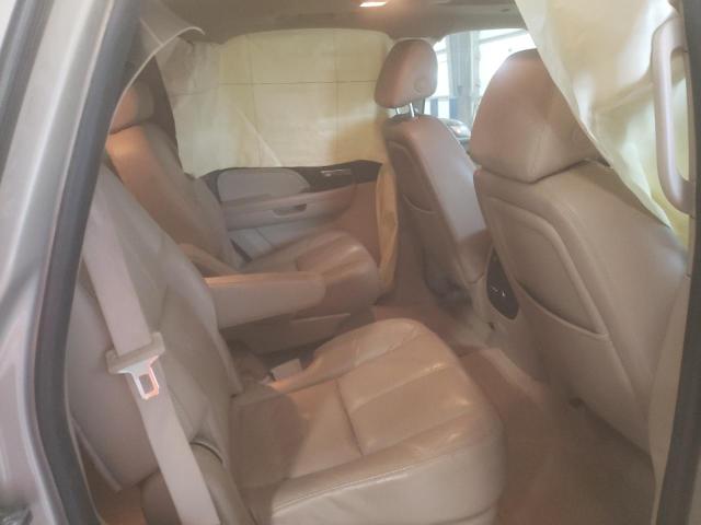 Photo 6 from auction – 2007 GMC YUKON DENA with VIN 1GKFK63807J390051
