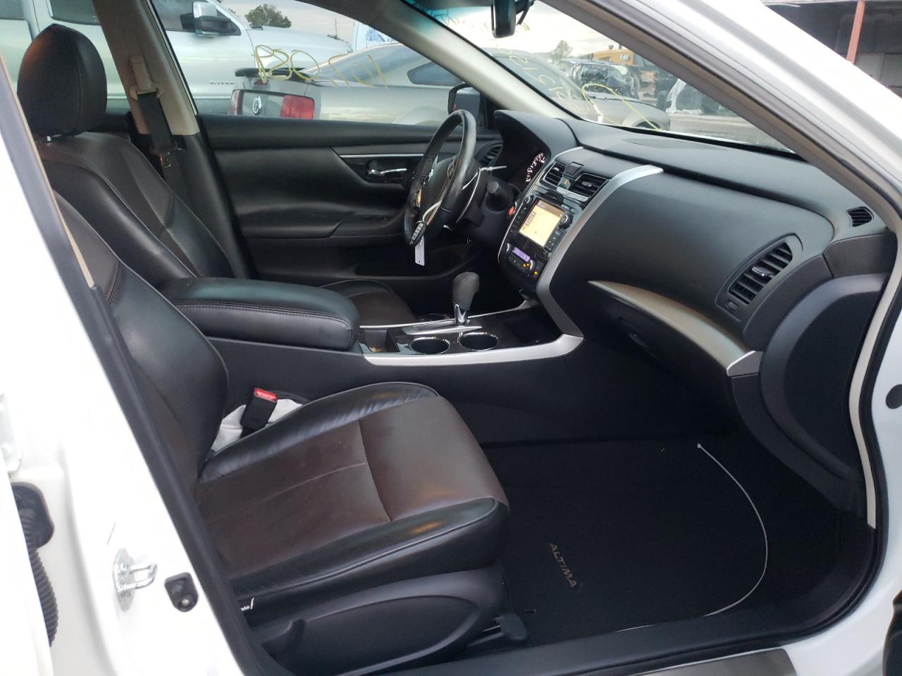 Photo 5 from auction – 2013 NISSAN ALTIMA 3.5 with VIN 1N4BL3AP9DC252921