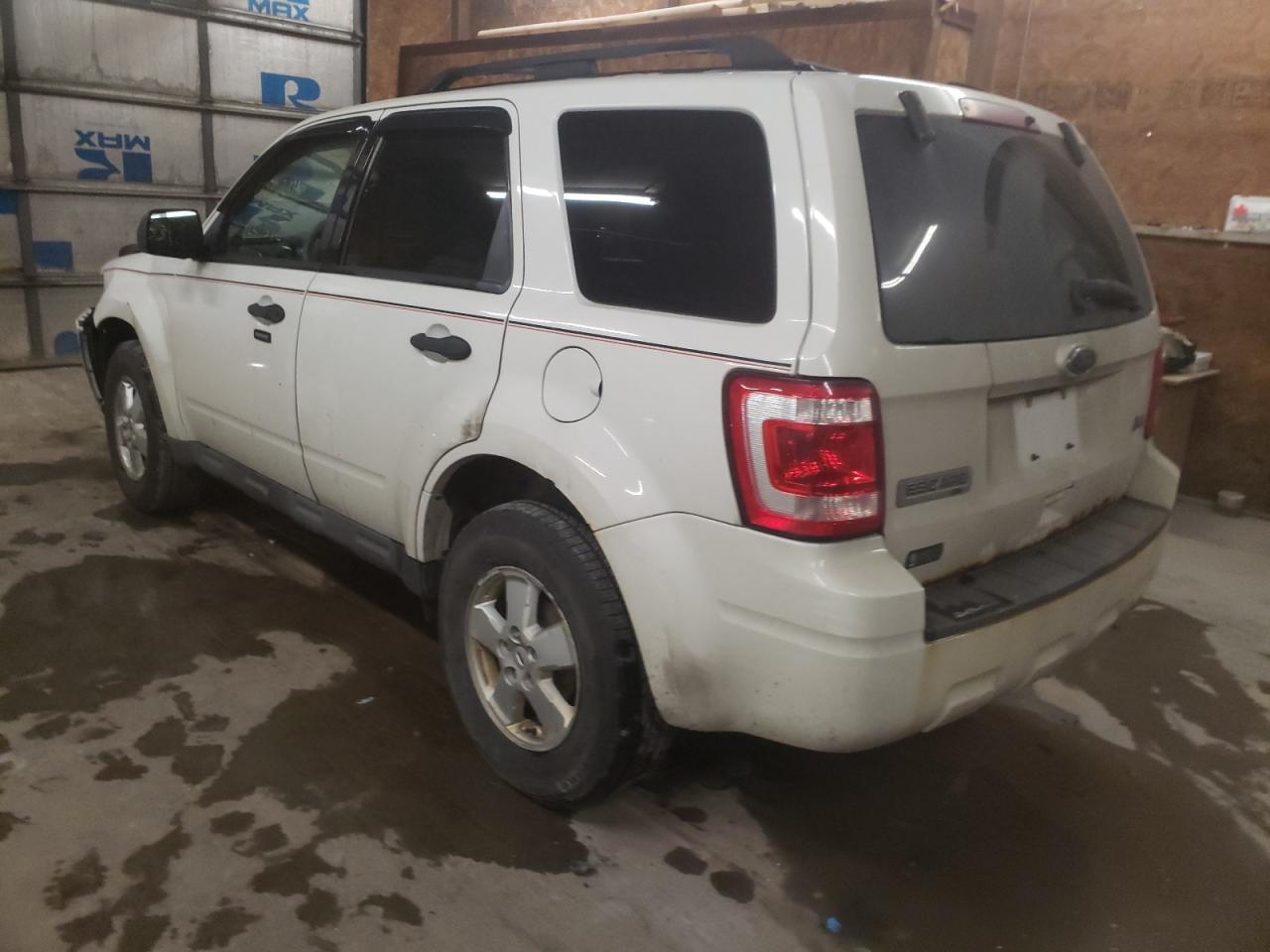 Photo 3 from auction – 2010 FORD ESCAPE XLT with VIN 1FMCU9DG5AKC81467