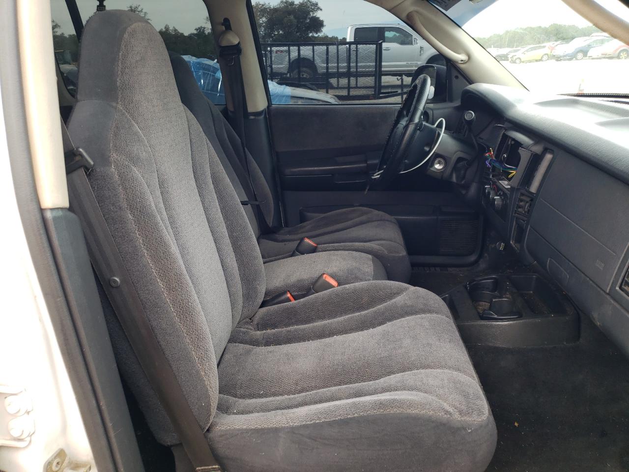 Photo 5 from auction – 2003 DODGE DAKOTA QUA with VIN 1D7HL38X83S376831