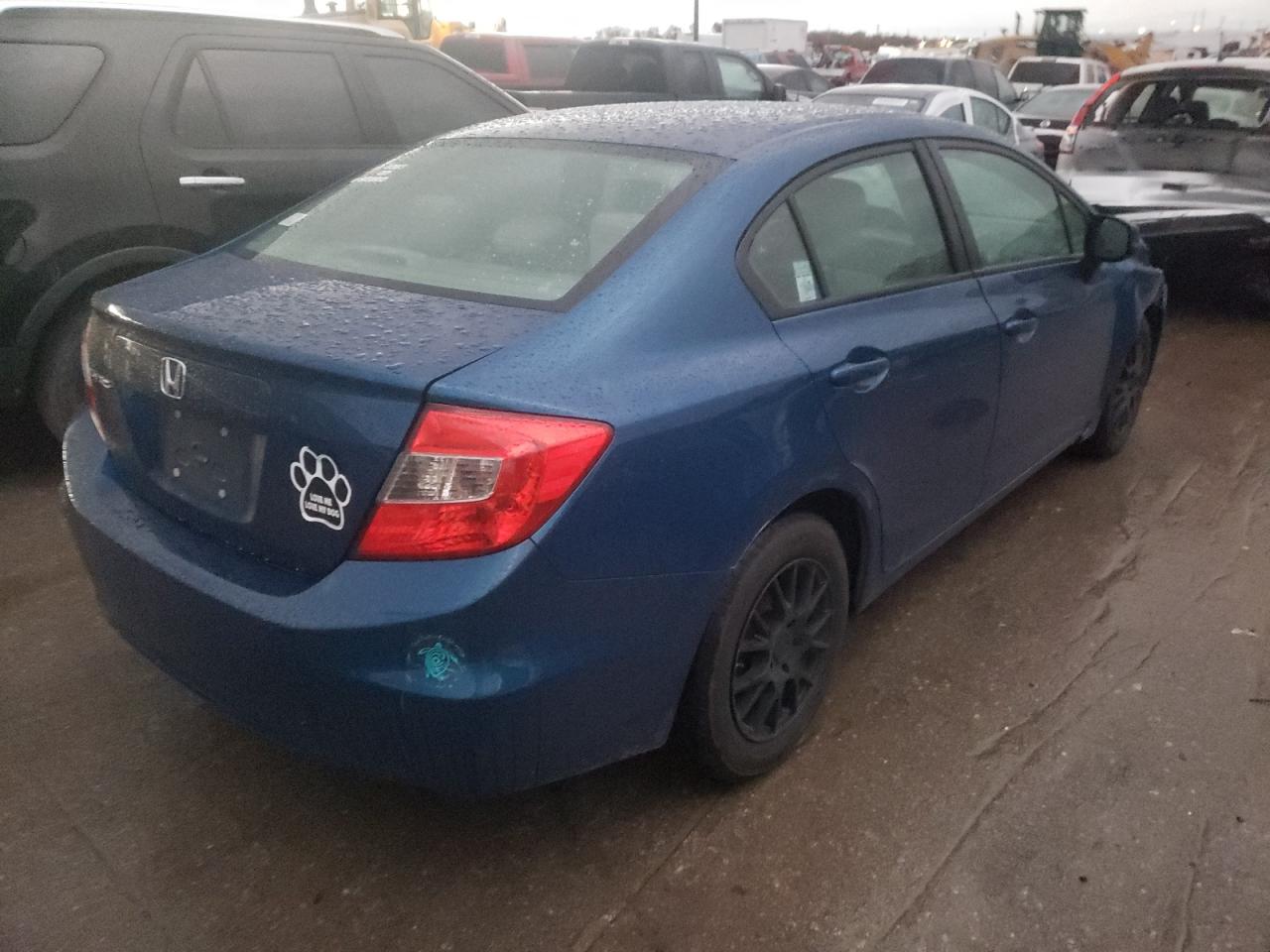 Photo 4 from auction – 2012 HONDA CIVIC LX with VIN 2HGFB2F55CH513023