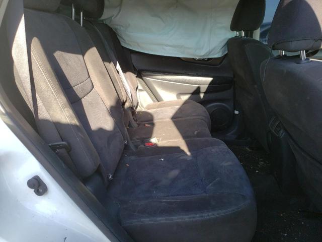 Photo 6 from auction – 2015 NISSAN ROGUE S with VIN KNMAT2MT3FP573356
