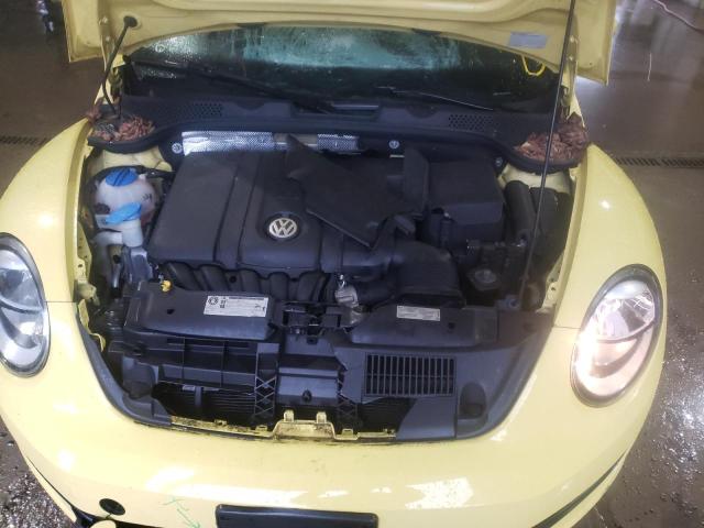 Photo 7 from auction – 2014 VOLKSWAGEN BEETLE with VIN 3VWJP7AT7EM605961