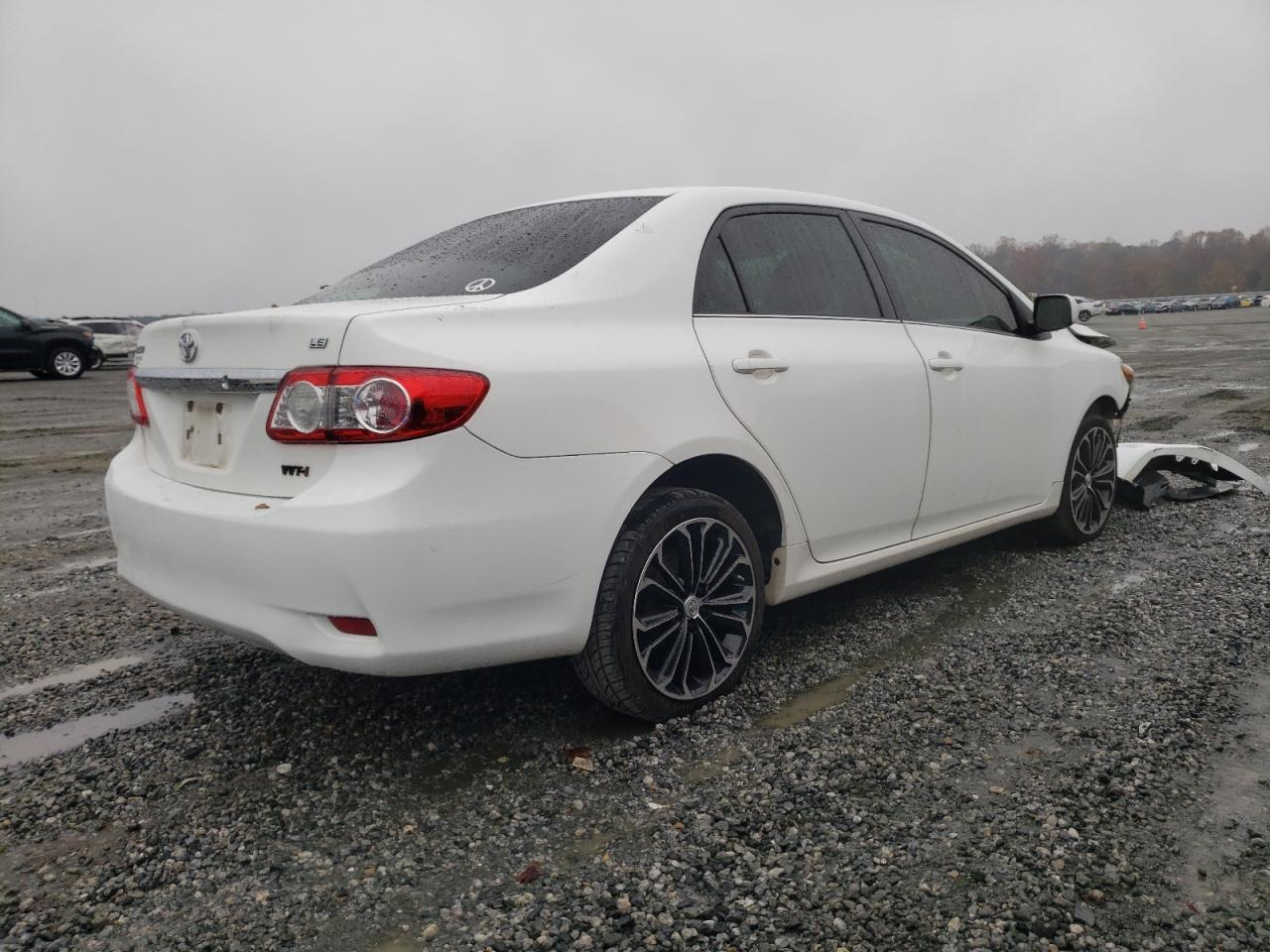 Photo 4 from auction – 2013 TOYOTA COROLLA BA with VIN 5YFBU4EEXDP103513