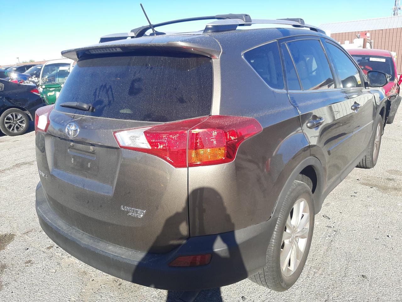Photo 4 from auction – 2014 TOYOTA RAV4 LIMIT with VIN 2T3DFREV7EW153177