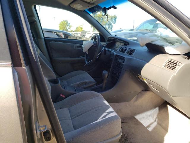 Photo 5 from auction – 2001 TOYOTA CAMRY CE with VIN JT2BG22K910578946