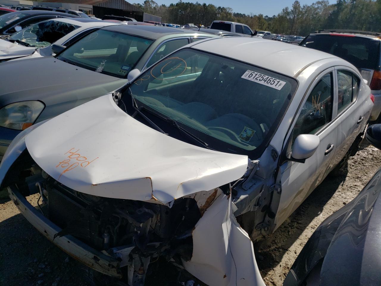 Photo 2 from auction – 2017 NISSAN VERSA S with VIN 3N1CN7AP1HL829521