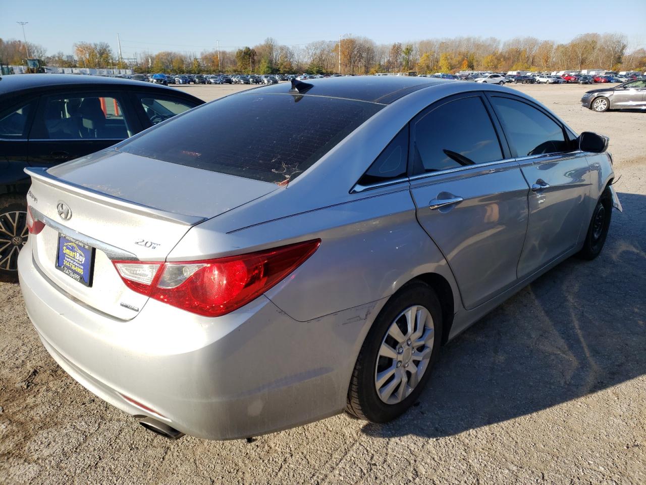 Photo 4 from auction – 2013 HYUNDAI SONATA SE with VIN 5NPEC4AB2DH591834