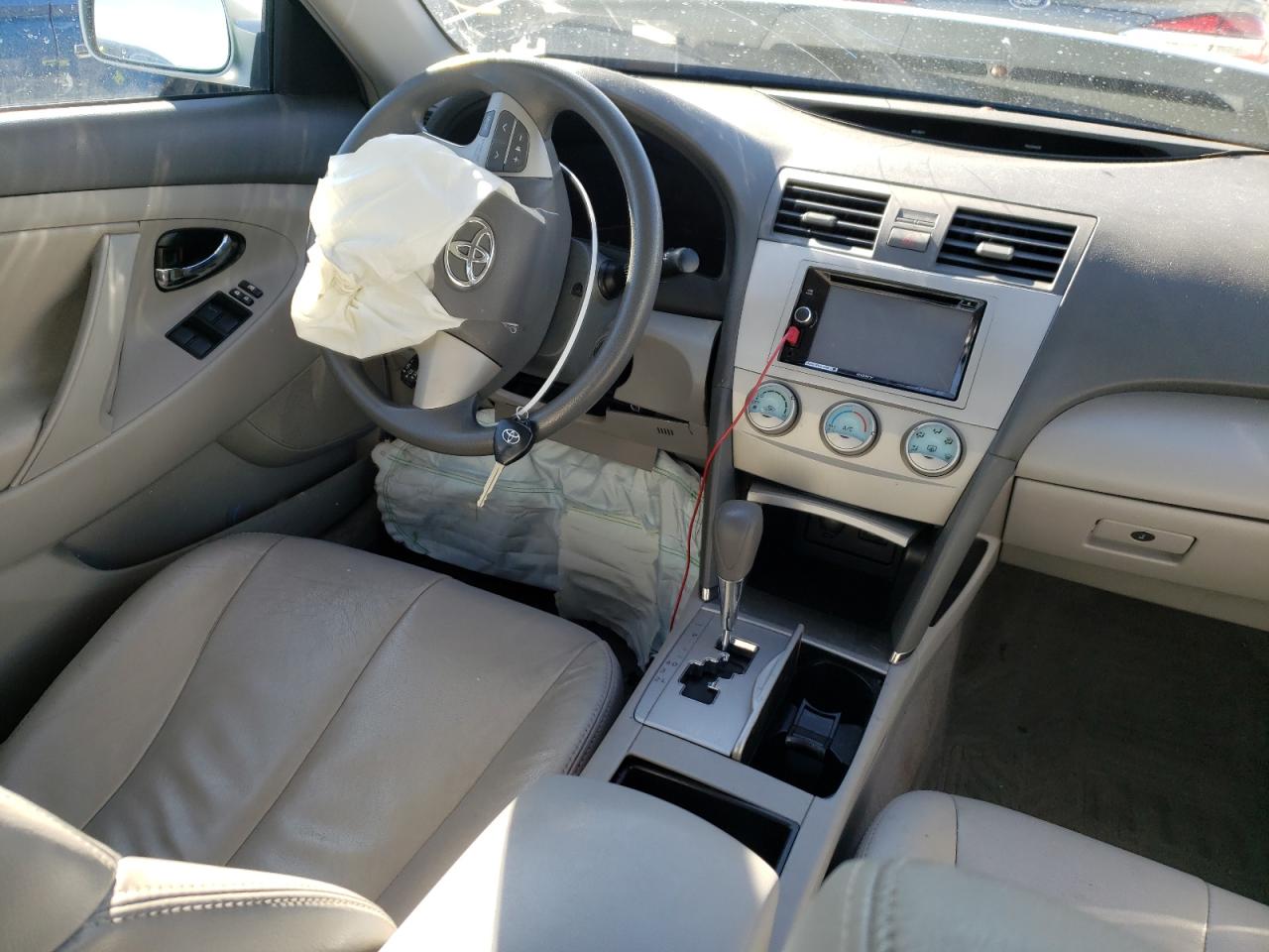 Photo 9 from auction – 2007 TOYOTA CAMRY CE with VIN JTNBE46K973103870