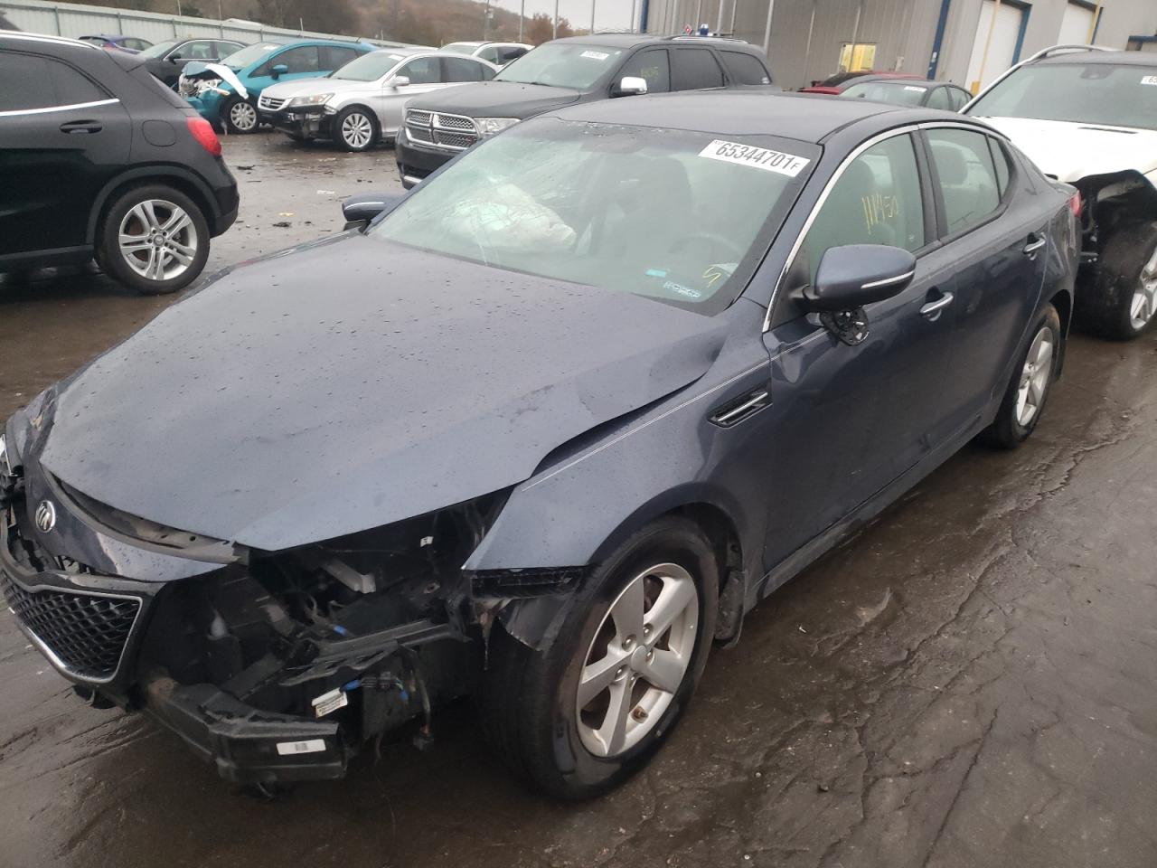 Photo 2 from auction – 2015 KIA OPTIMA LX with VIN 5XXGM4A72FG448589