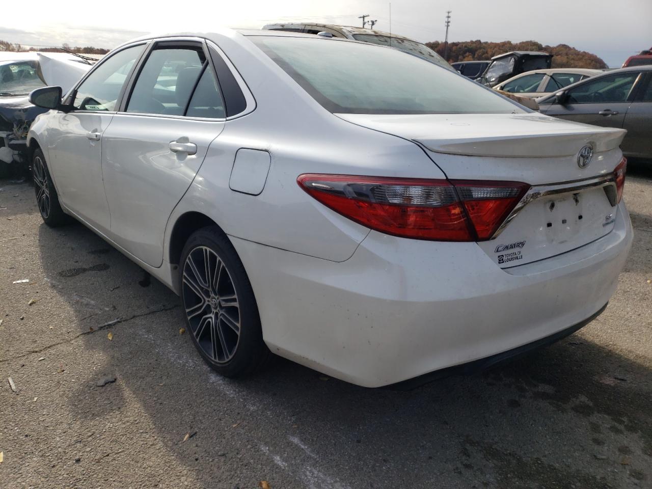 Photo 3 from auction – 2016 TOYOTA CAMRY LE with VIN 4T1BF1FK3GU162337
