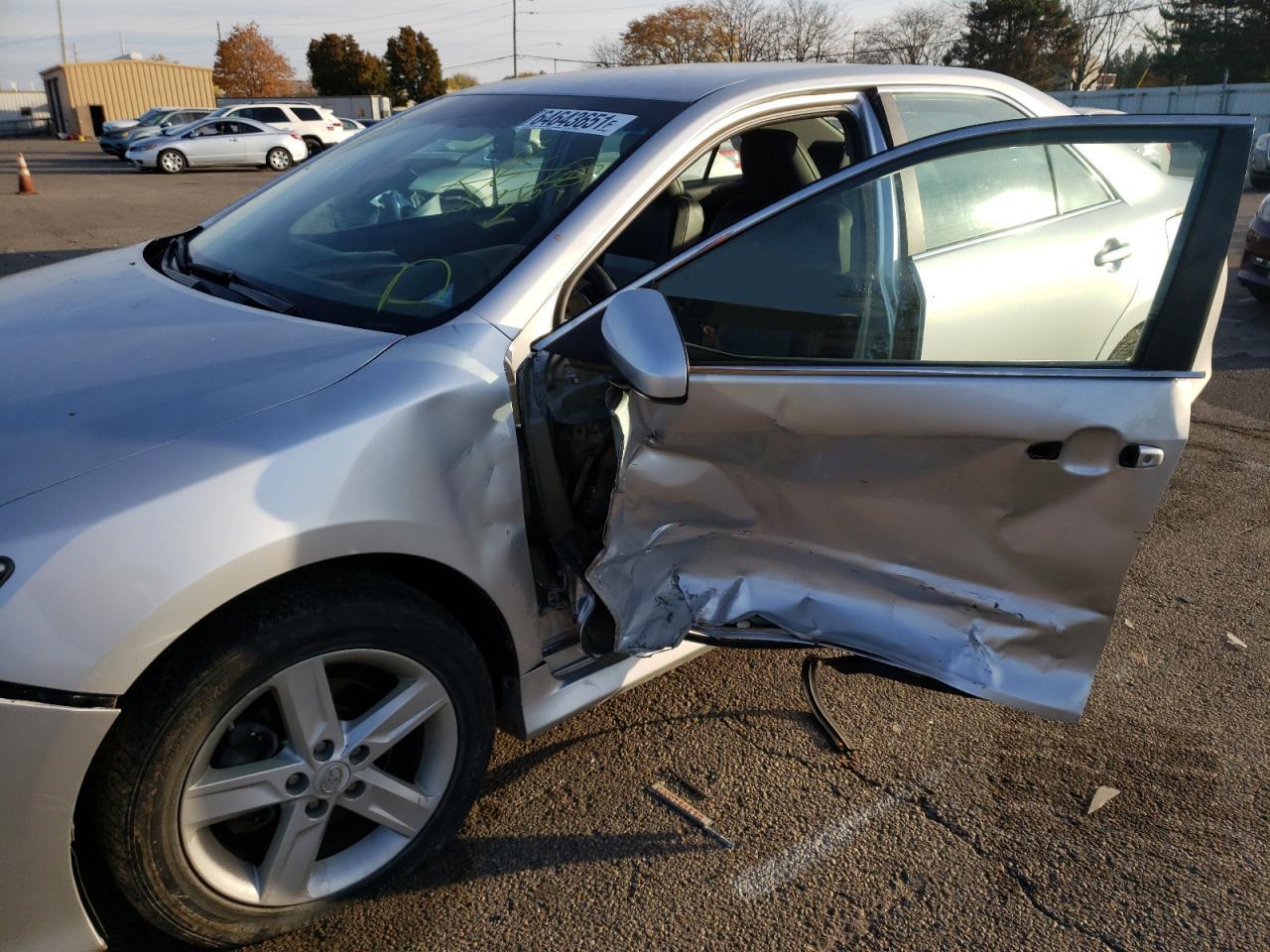 Photo 9 from auction – 2012 TOYOTA CAMRY BASE with VIN 4T1BF1FK1CU017520