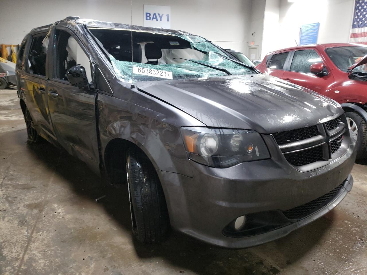 DODGE GRAND CARA 2019 with VIN 2C4RDGEG2KR683144 - Photo from auction
