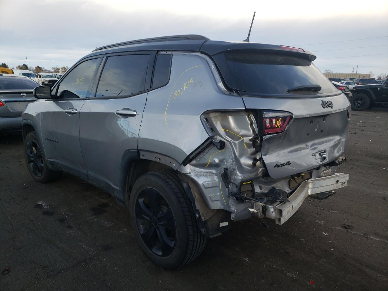 Photo 3 from auction – 2018 JEEP COMPASS LA with VIN 3C4NJDBB2JT316447