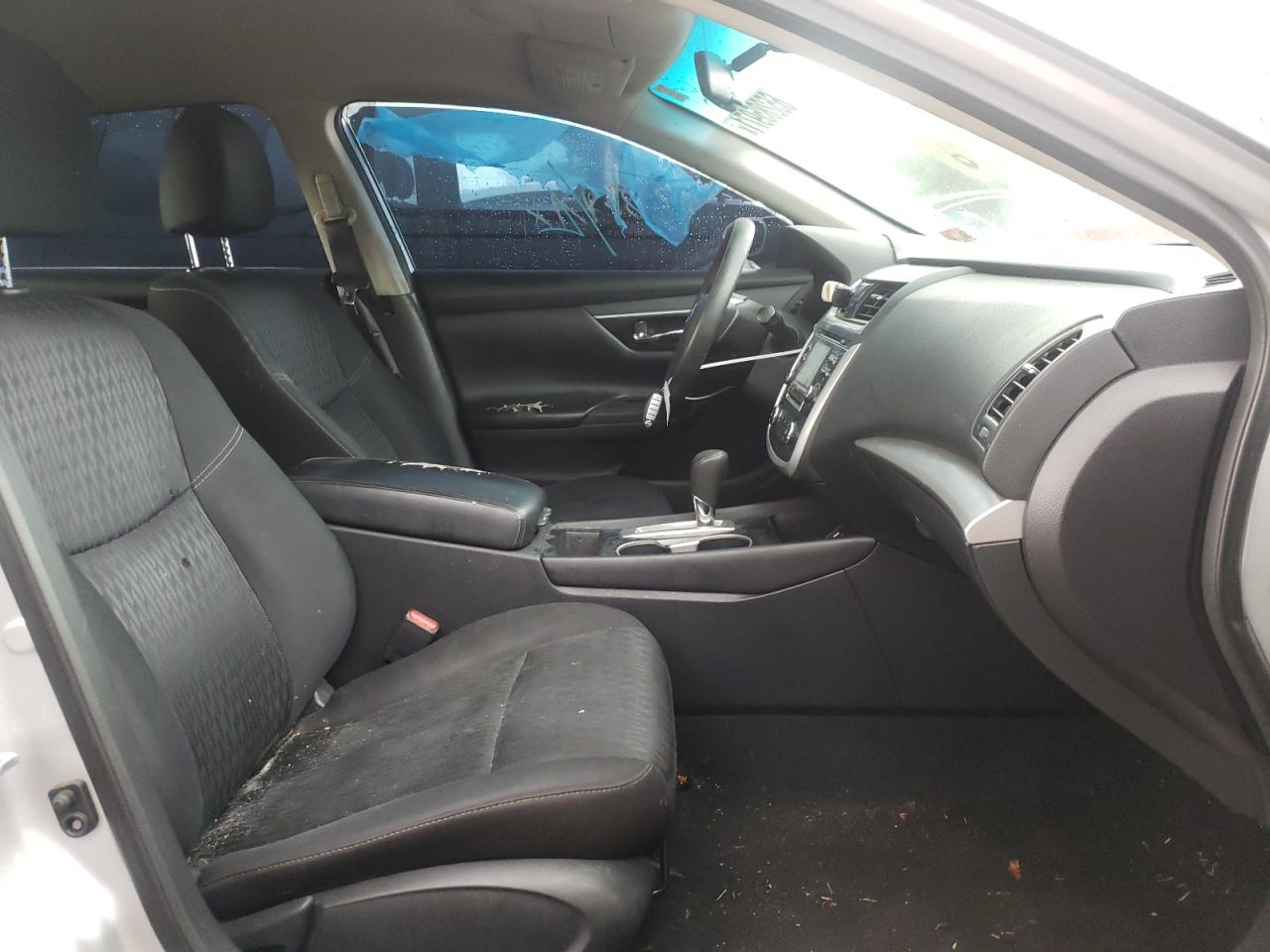 Photo 5 from auction – 2017 NISSAN ALTIMA 2.5 with VIN 1N4AL3AP8HC218888