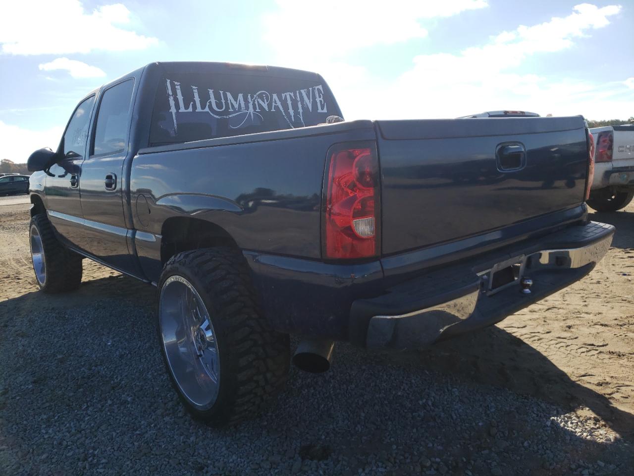 Photo 3 from auction – 2005 GMC NEW SIERRA with VIN 2GTEK13T151193024