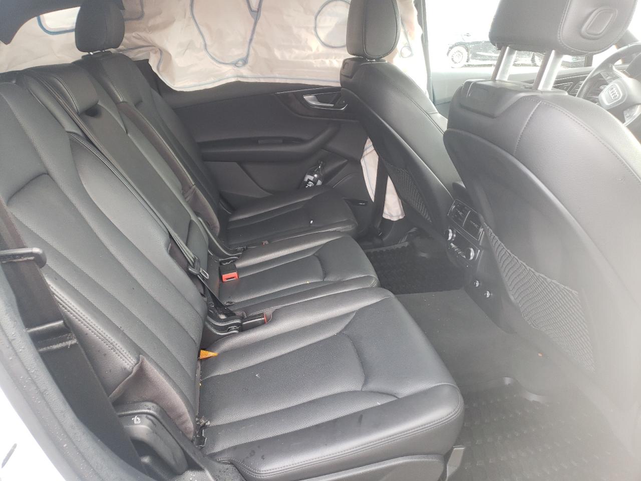 Photo 6 from auction – 2018 AUDI Q7 PRESTIG with VIN WA1VAAF72JD034717