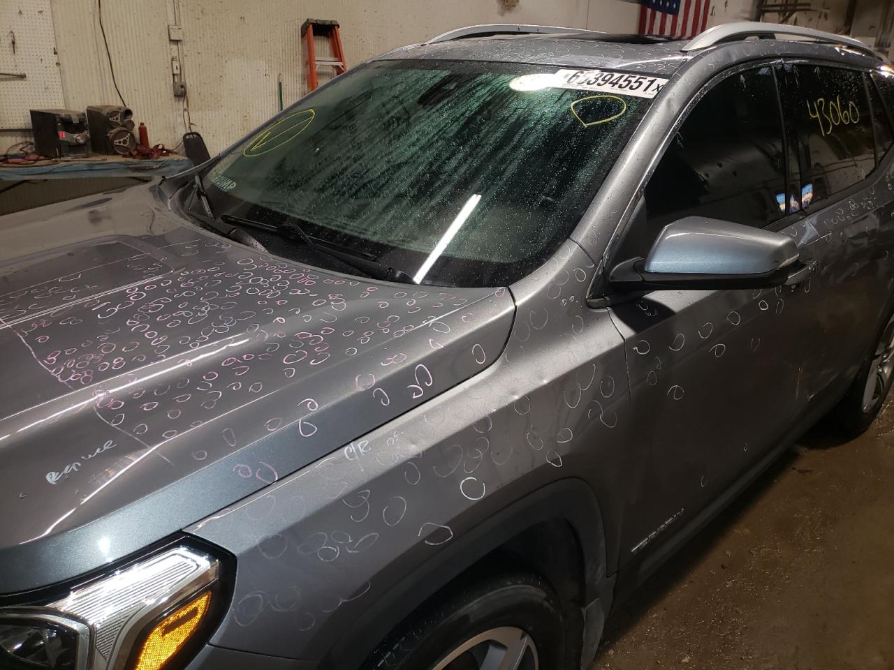 Photo 9 from auction – 2018 GMC TERRAIN SL with VIN 3GKALWEU1JL300293