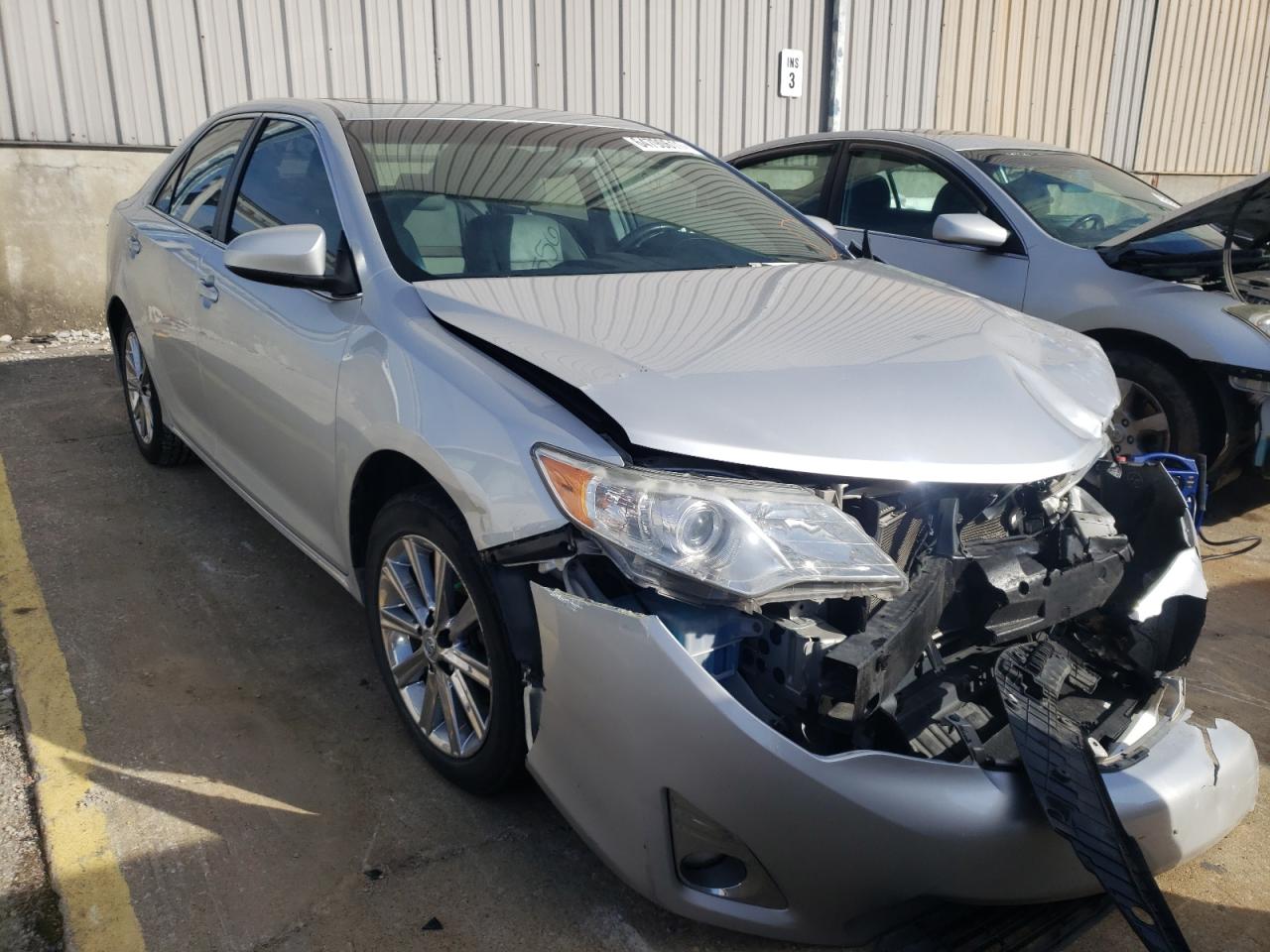 TOYOTA CAMRY BASE 2012 with VIN 4T4BF1FK7CR233555 - Photo from auction