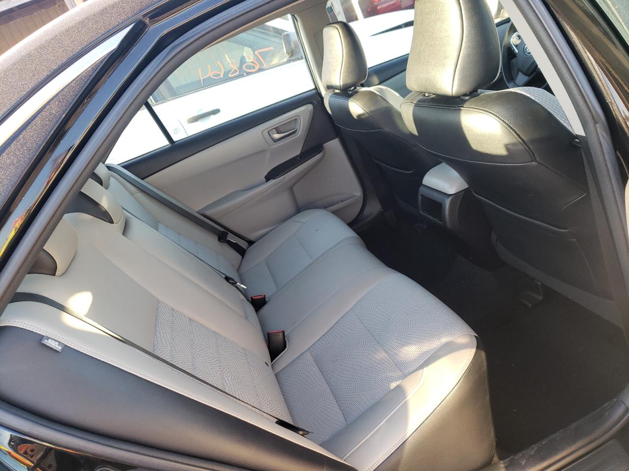 Photo 6 from auction – 2017 TOYOTA CAMRY LE with VIN 4T1BF1FK0HU681833