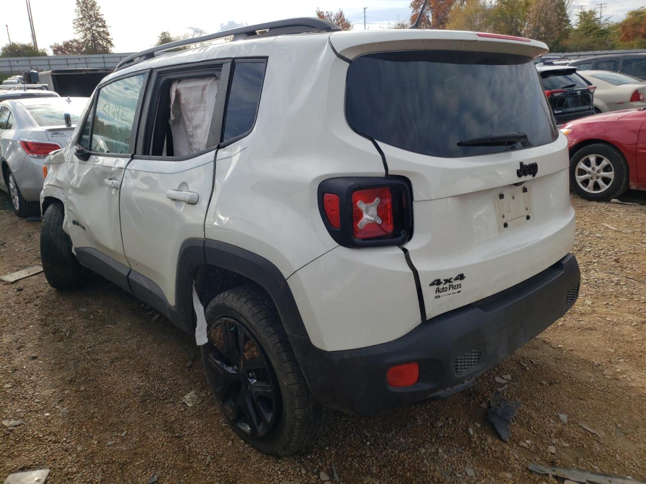 Photo 3 from auction – 2017 JEEP RENEGADE L with VIN ZACCJBBB7HPF27351
